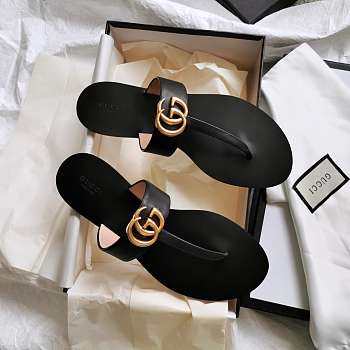 GUCCI SLIPPERS 102
