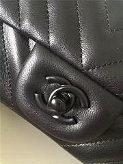 CHANEL LAMBSKIN CHEVRON QUILTED 20CM FLAP BLACK BAG - 3