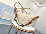 LV MONOGRAM TEDDY WOOL WAIST BAG M55425 - 4