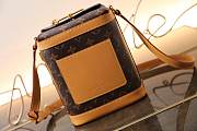 LV MONOGRAM CANVAS BOX BAG 61111 - 3