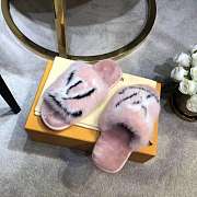 LV SLIPPERS 307 - 2