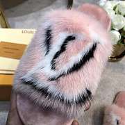 LV SLIPPERS 307 - 4