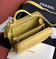 CHANEL VANITY BAG IN YELLOW SIZE 21CM - 4