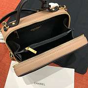CHANEL VANITY BAG IN BIEGE SIZE 21CM - 6