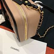 CHANEL VANITY BAG IN BIEGE SIZE 21CM - 4