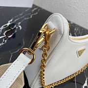 PRADA HOBO WHITE - 3