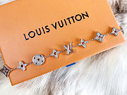 LOUIS VUITTON HAND CATENARY - 1
