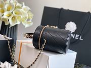 CHANEL 2020 PEARL COSMETIC BUCKET BAG BLACK  - 4
