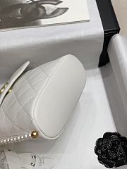 2021 EARLY SPRING NEW SERIES PEARL CHAIN BAG WHITE - 4