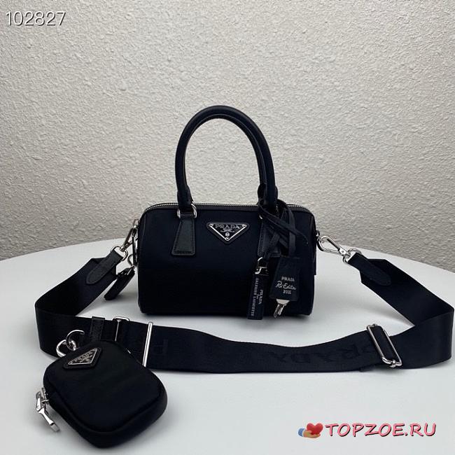 Prada Re-Edition 2005 Nylon Bag Black 1BB846 Size 20 x 11.5 x 11cm - 1