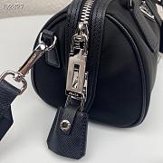 Prada Re-Edition 2005 Nylon Bag Black 1BB846 Size 20 x 11.5 x 11cm - 2