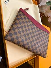 LOUIS VUITON DAILY POUCH N60262 SIZE 29.5 x 21 x 1 cm - 5