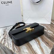CELINE TRIOMPHE SHOULDER BAG BLACK 194143 SIZE 20 x 10 x 4 cm - 5