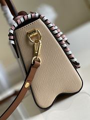 LOUIS VUITON TWIST MM BEIGE M57318 SIZE 23 x 17 x 9.5 cm - 5