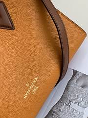 LOUIS VUITON ON MY SIDE M56077_30.5 x 24.5 x 14 cm - 4