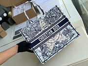 DIOR BOOK TOTE BLUE & WHITE M1286 SIZE 42 CM - 3