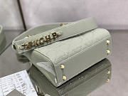 SMALL LADY DIOR BAG GRAY ULTRAMATTE M0531 SIZE 20 x 16.5 x 8 CM - 4