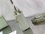 SMALL LADY DIOR BAG GRAY ULTRAMATTE M0531 SIZE 20 x 16.5 x 8 CM - 6