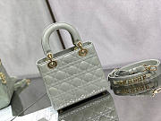 SMALL LADY DIOR BAG GRAY ULTRAMATTE M0531 SIZE 20 x 16.5 x 8 CM - 5