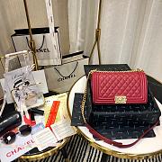 BOY CHANEL HANDBAG RED A67086 SIZE 25×15×7.5 CM - 1