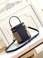 LOUIS VUITON CANNES M43986 SIZE 15 x 17 x 15cm - 3