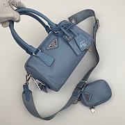Prada Re-Edition 2005 Nylon Bag Blue 1BB846 SIZE 20 x 11.5 x 11cm - 5
