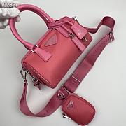 Prada Re-Edition 2005 Nylon Bag Pink 1BB846 Size 20 x 11.5 x 11cm - 2