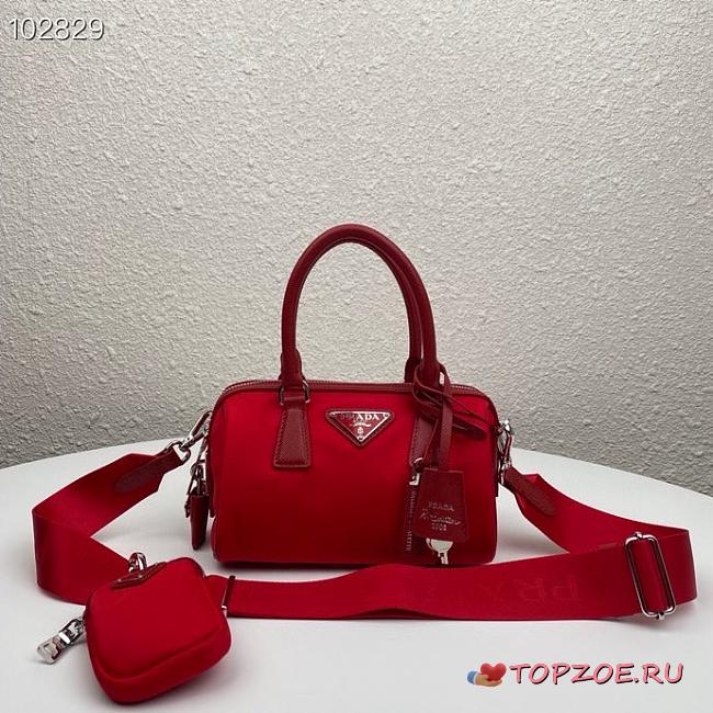 Prada Re-Edition 2005 Nylon Bag Red 1BB846 Size 20 x 11.5 x 11cm - 1