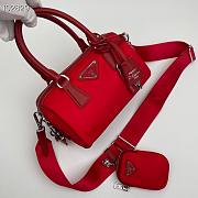 Prada Re-Edition 2005 Nylon Bag Red 1BB846 Size 20 x 11.5 x 11cm - 4