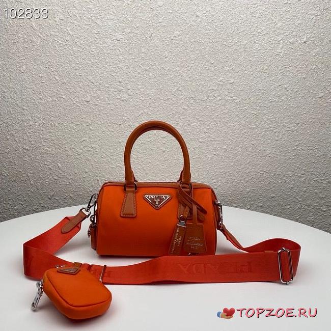 Prada Re-Edition 2005 Nylon Bag Orange 1BB846 Size 20 x 11.5 x 11cm - 1