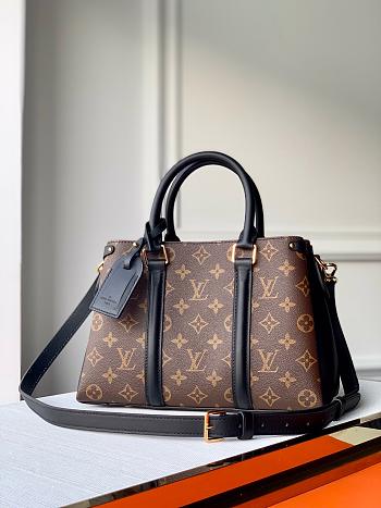LOUIS VUITON SOUFFLOT BB M44898 SIZE 29 × 19 × 10 cm