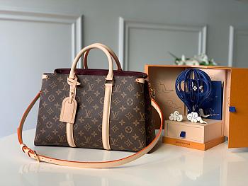 LOUIS VUITON SOUFFLOT MM M44816 SIZE 35 × 24 × 15cm