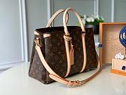 LOUIS VUITON SOUFFLOT MM M44816 SIZE 35 × 24 × 15cm - 2