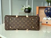 LOUIS VUITON SOUFFLOT MM M44816 SIZE 35 × 24 × 15cm - 6