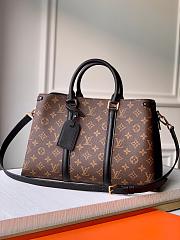 LOUIS VUITON SOUFFLOT MM M44817 SIZE 35 × 24 × 15cm - 1