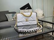 CHANEL 19 LARGE HANDBAG WHITE AS1161 SIZE 30×20×10 CM - 1