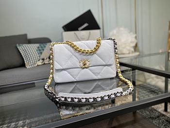CHANEL 19 LARGE HANDBAG WHITE AS1161 SIZE 30×20×10 CM