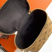 LOUIS VUITON NICE MINI TOILETRY POUCH CARAMEL M44495 SIZE 14 x 19 x 10 CM - 4