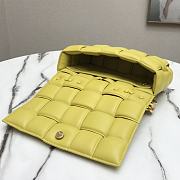 BOTTEGA VENETA CHAIN CASSETTE KIWI 631421 SIZE 26 x 18 x 8 CM - 2