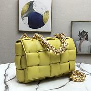 BOTTEGA VENETA CHAIN CASSETTE KIWI 631421 SIZE 26 x 18 x 8 CM - 3