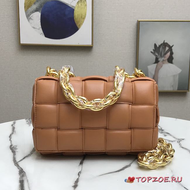BOTTEGA VENETA CHAIN CASSETTE MAPLE 631421 SIZE 26 x 18 x 8 CM - 1