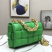 BOTTEGA VENETA CHAIN CASSETTE GREEN 631421 SIZE 26 x 18 x 8 CM - 6