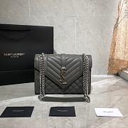 ENVELOPE MEDIUM BAG GRAY 600185 SIZE 24 × 17.5 × 6cm - 1