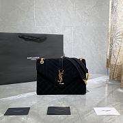 ENVELOPE MEDIUM BAG BLACK VELVET 487206 SIZE 24 × 17.5 × 6 CM - 1