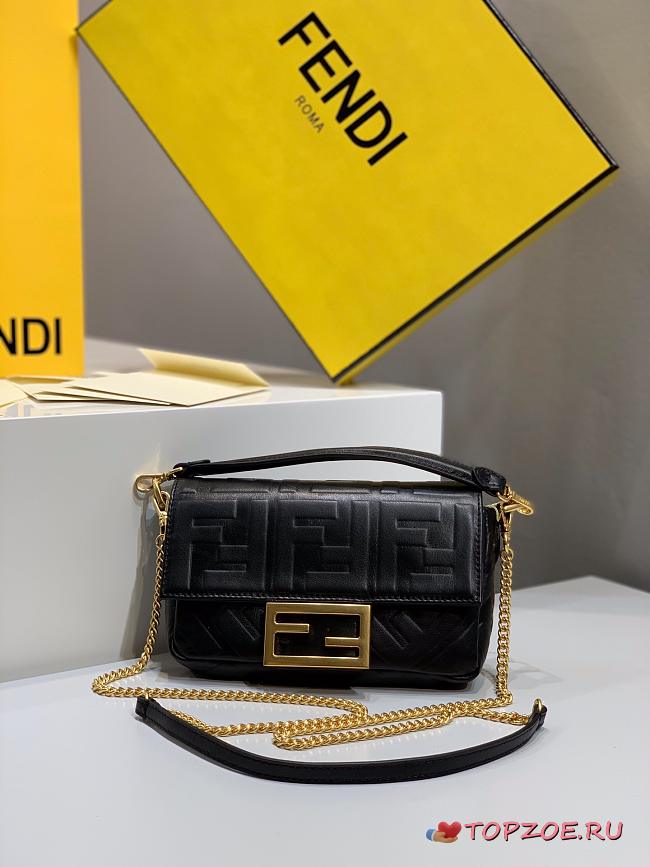 FENDI BAGUETTE BLACK 8BS017 SIZE 18.5 x 4.5 x 12 CM - 1