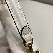 FENDI BAGUETTE WHITE 8BS017 SIZE 18.5 x 4.5 x 12 CM - 2
