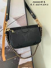 LV MULTI POCHETTE ACCESSOIRES M80399 SIZE 25x14.5x4.5 CM - 2