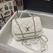 CHANEL MINI FLAP BAG WITH HANDLE WHITE 93749 SIZE 19 x 7 x 14 CM - 2