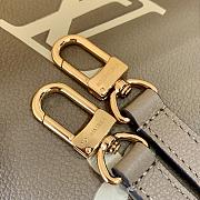 LOUIS VUITON ONTHEGO PM M45779 25CM - 5
