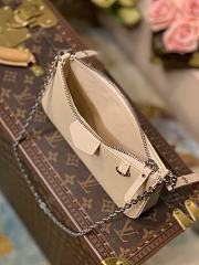 LV EASY POUCH ON STRAP M80479 SIZE 19 x 11.5 x 3 CM - 2